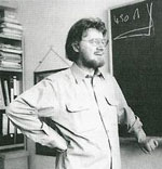 Figure 2 : John Stewart Bell (Belfast 1928- id. 1990), physicien britannique.<br />
